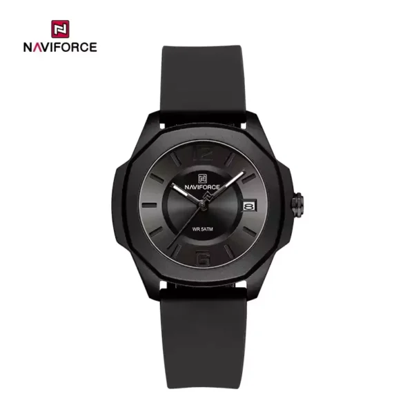 ساعة يد نسائية من السيليكون من NAVIFORCE
